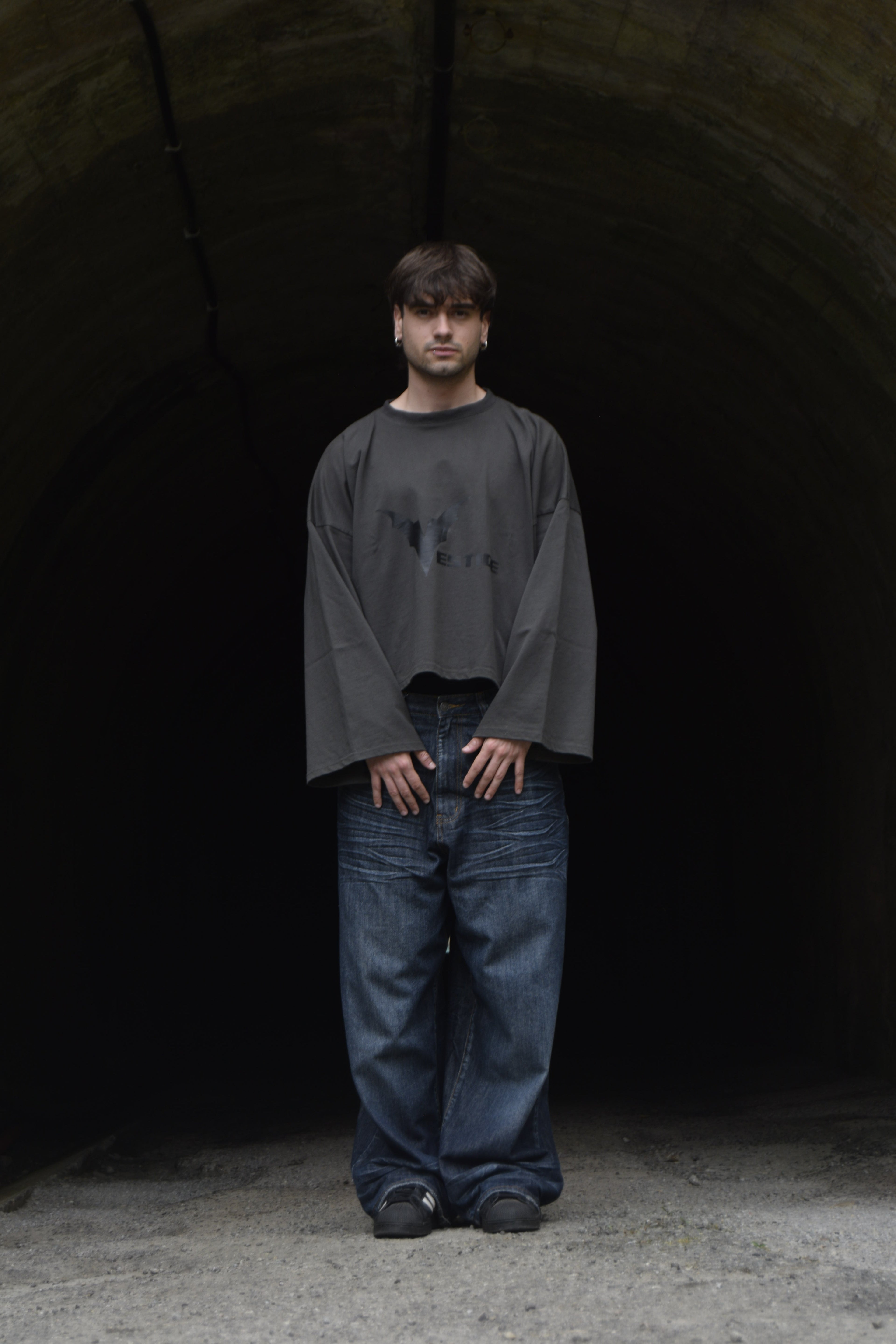 VESTIGE LONGSLEEVE C12